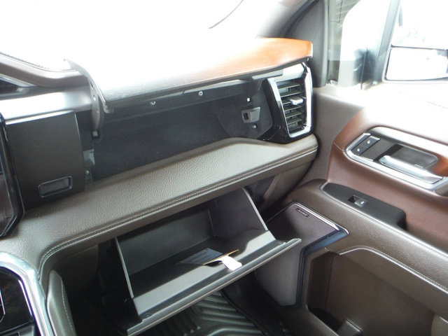 Used 2024 GMC Sierra 3500 Denali AWD/4WD image 47