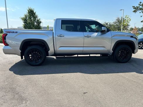 Used 2023 Toyota Tundra Limited w/ TRD Off-Road Package AWD/4WD image 10