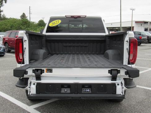 Used 2023 GMC Sierra 2500 Denali w/ Denali Ultimate Package image 7