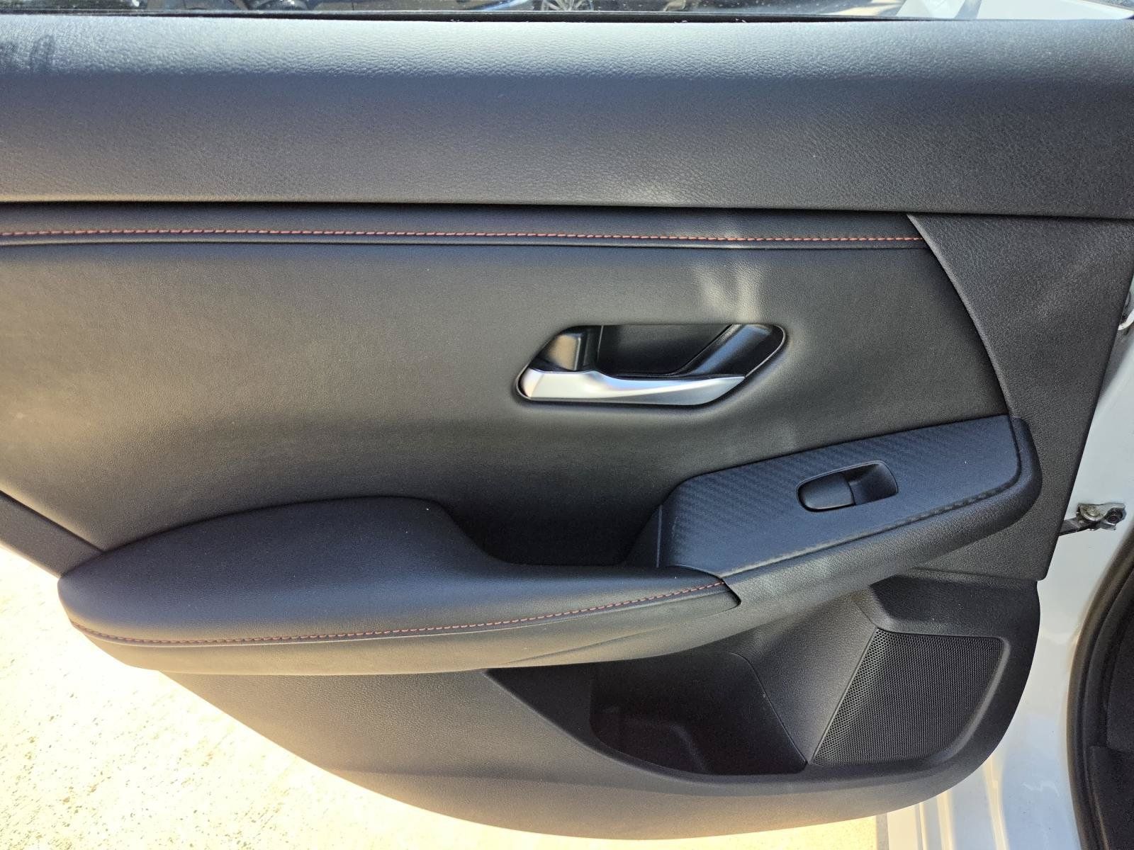 Certified 2024 Nissan Sentra SR w/ SR Premium Package FWD image 15