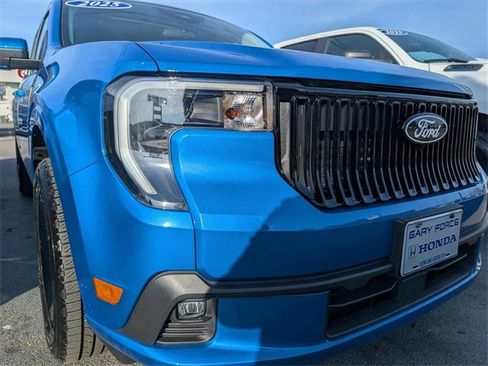 Used 2025 Ford Maverick Lobo image 20