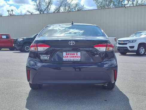 Used 2024 Toyota Corolla LE FWD image 19