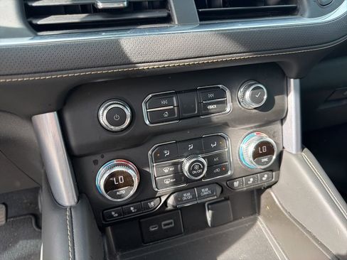 Used 2023 GMC Yukon SLT image 26