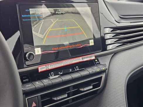 New 2026 Toyota Camry SE image 13