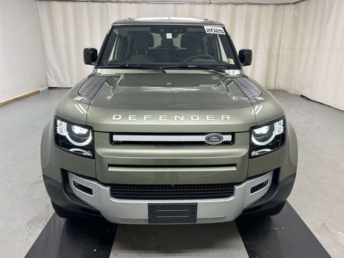 Used 2025 Land Rover Defender 90 S AWD/4WD image 5