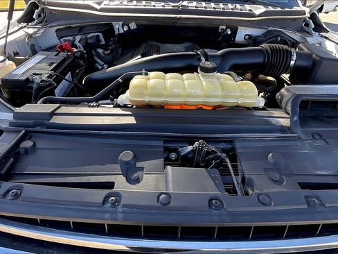 Used 2020 Ford F150 XLT w/ Trailer Tow Package image 9