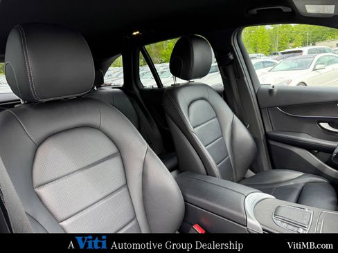 Certified 2022 Mercedes-Benz GLC 300 4MATIC image 30