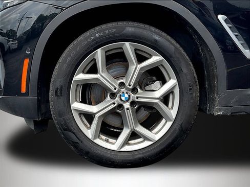 Used 2024 BMW X4 xDrive30i AWD/4WD image 33