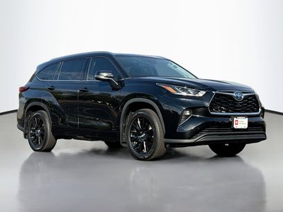 Certified 2022 Toyota Highlander Limited