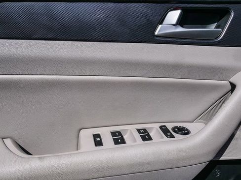 Used 2016 Hyundai Sonata Sport FWD image 24