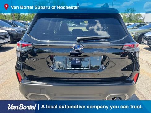 Certified 2025 Subaru Forester Limited AWD/4WD image 5
