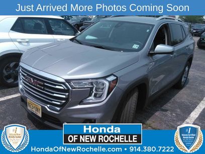 Used 2024 GMC Terrain SLT