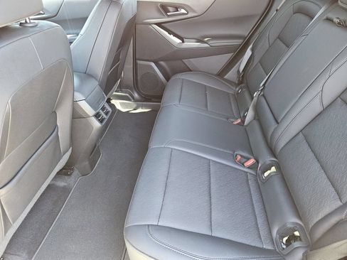 Used 2025 Chevrolet Equinox LT w/ Convenience Package II AWD/4WD image 34