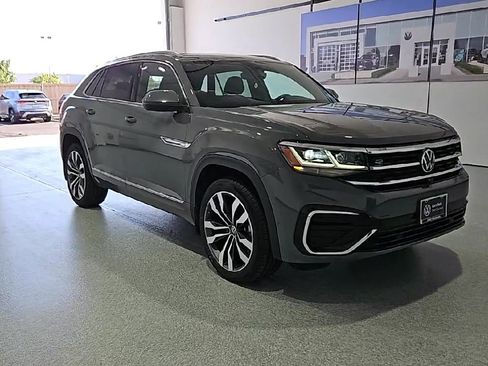Certified 2023 Volkswagen Atlas Cross Sport SEL Premium R-Line AWD/4WD image 2