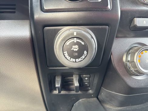 Certified 2018 Ford F150 XL w/ Equipment Group 101A Mid image 27