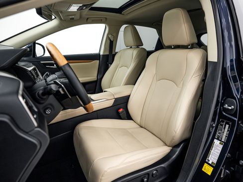 Used 2022 Lexus RX 350 w/ Premium Package image 18