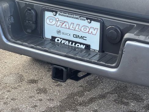 Used 2022 Chevrolet Colorado LT w/ LT Convenience Package image 10