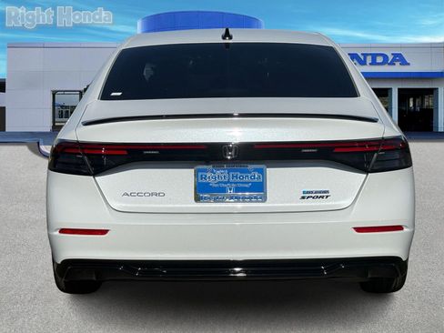 Certified 2025 Honda Accord Sport image 8