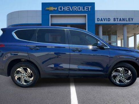 Used 2022 Hyundai Santa Fe SE w/ Cargo Package FWD image 9