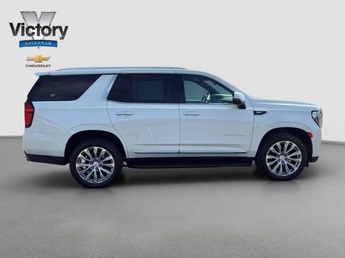 Used 2022 GMC Yukon Denali AWD/4WD image 8