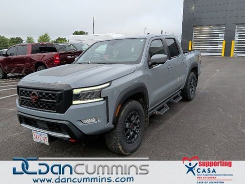 Used 2023 Nissan Frontier PRO-4X w/ Pro-4X Premium Package AWD/4WD image 1
