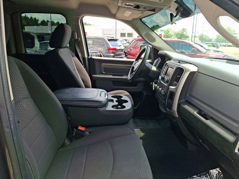 Used 2020 RAM 1500 Warlock AWD/4WD image 12