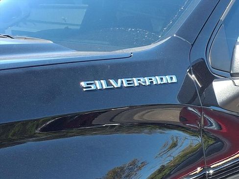 Used 2024 Chevrolet Silverado 1500 LT image 26