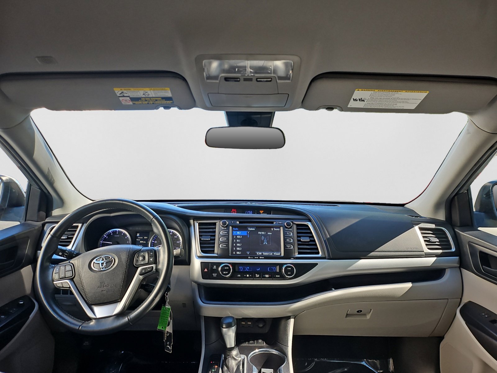 Used 2019 Toyota Highlander Plus AWD/4WD image 35