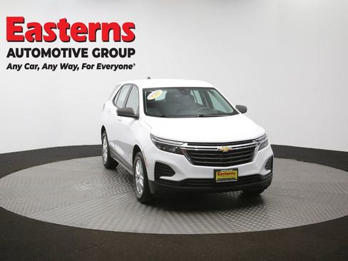 Used 2022 Chevrolet Equinox LS FWD image 49