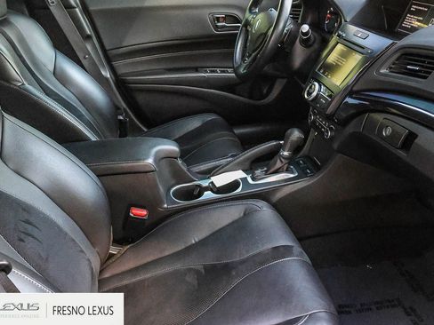 Used 2022 Acura ILX image 12