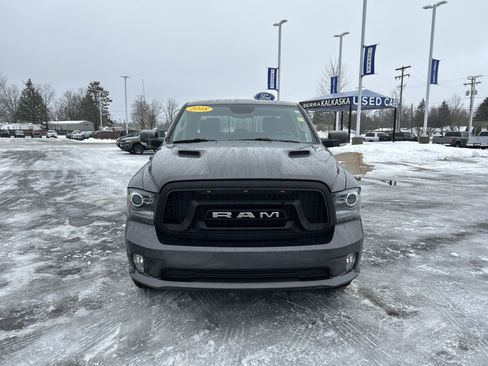 Used 2018 RAM 1500 Sport w/ Quick Order Package 26Q Night image 8