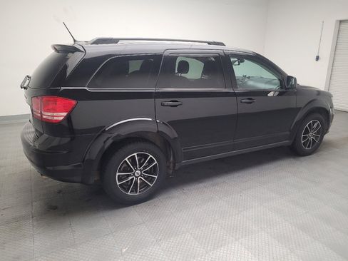 Used 2018 Dodge Journey SE w/ Popular Equipment Group image 10