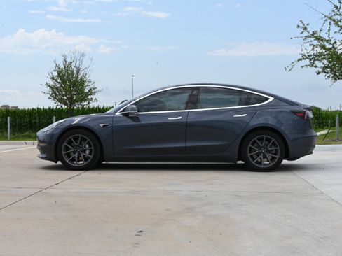 Used 2020 Tesla Model 3 Long Range AWD/4WD image 6