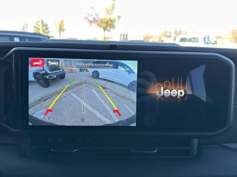 Used 2024 Jeep Wrangler Unlimited Rubicon 4xe image 69