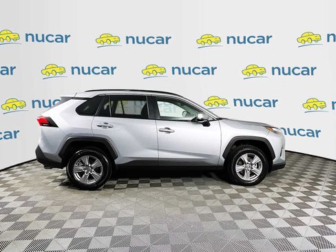Used 2025 Toyota RAV4 XLE AWD/4WD image 8