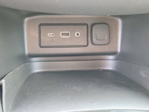 Certified 2023 Chevrolet Equinox LT AWD/4WD image 27
