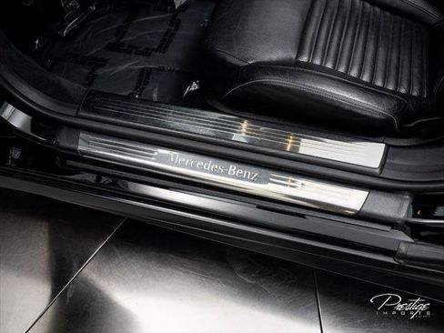 Used 2015 Mercedes-Benz SL 550 image 25