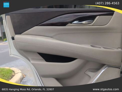 Used 2015 Cadillac Escalade 2WD image 14