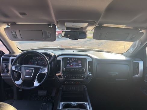 Used 2015 GMC Sierra 1500 SLT w/ SLT Crew Cab Value Package AWD/4WD image 29