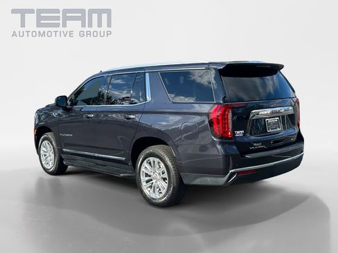 Used 2024 GMC Yukon SLT w/ SLT Premium Package image 5