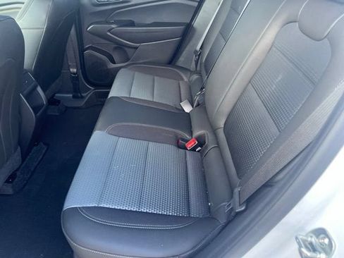 Used 2026 Chevrolet Trax LT FWD image 11