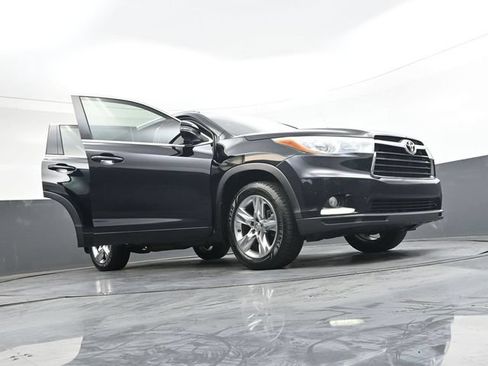 Used 2015 Toyota Highlander Limited AWD/4WD image 43