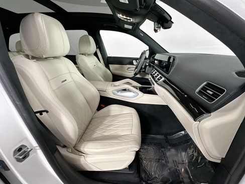 Used 2022 Mercedes-Benz GLS 63 AMG 4MATIC image 29