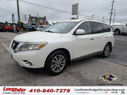 Used 2015 Nissan Pathfinder SL w/ SL Tech Package