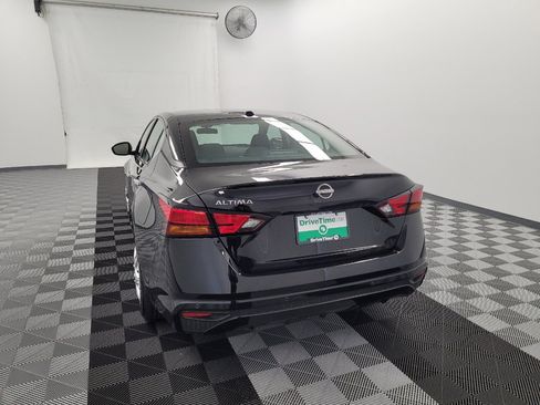 Used 2025 Nissan Altima 2.5 S FWD image 6
