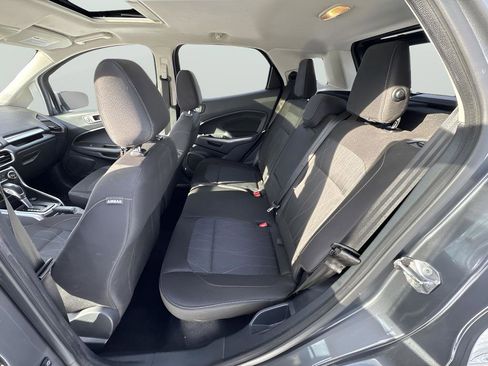 Used 2020 Ford EcoSport SE image 25