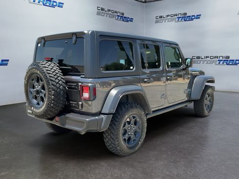 Used 2023 Jeep Wrangler Unlimited AWD/4WD image 5
