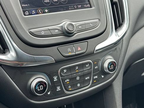 Used 2024 Chevrolet Equinox LT AWD/4WD image 31