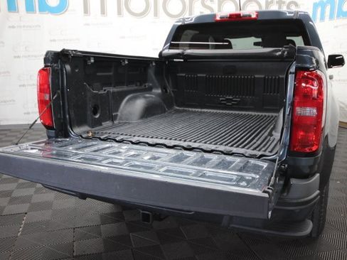 Used 2019 Chevrolet Colorado W/T w/ WT Convenience Package image 5