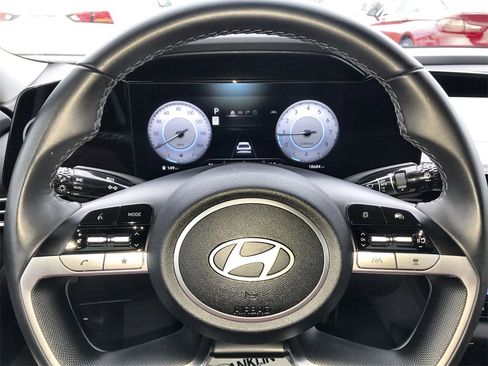 Used 2024 Hyundai Elantra SEL w/ Convenience Package image 14